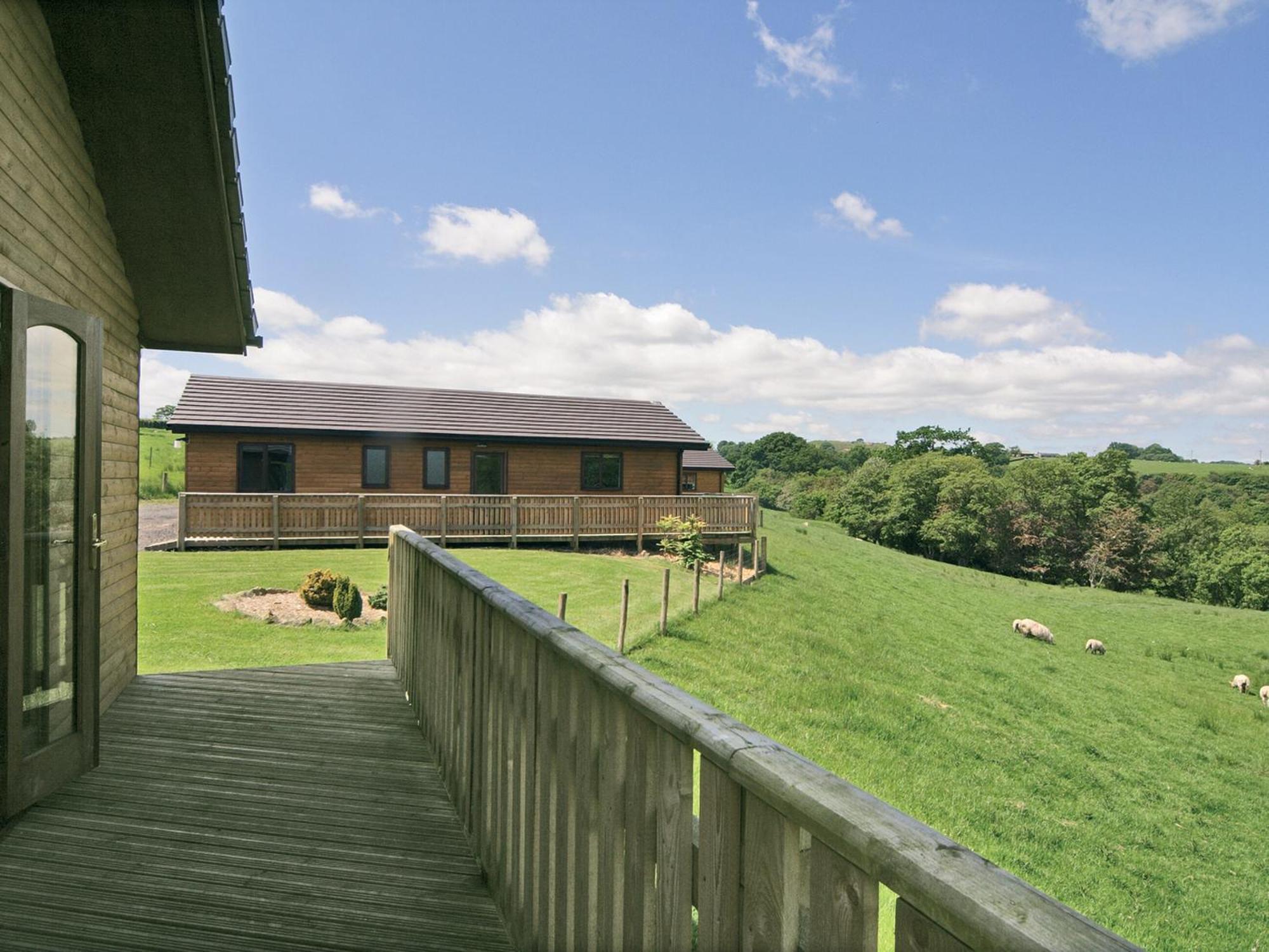 Woodside Lodge - Hw7520 Penybont Eksteriør bilde